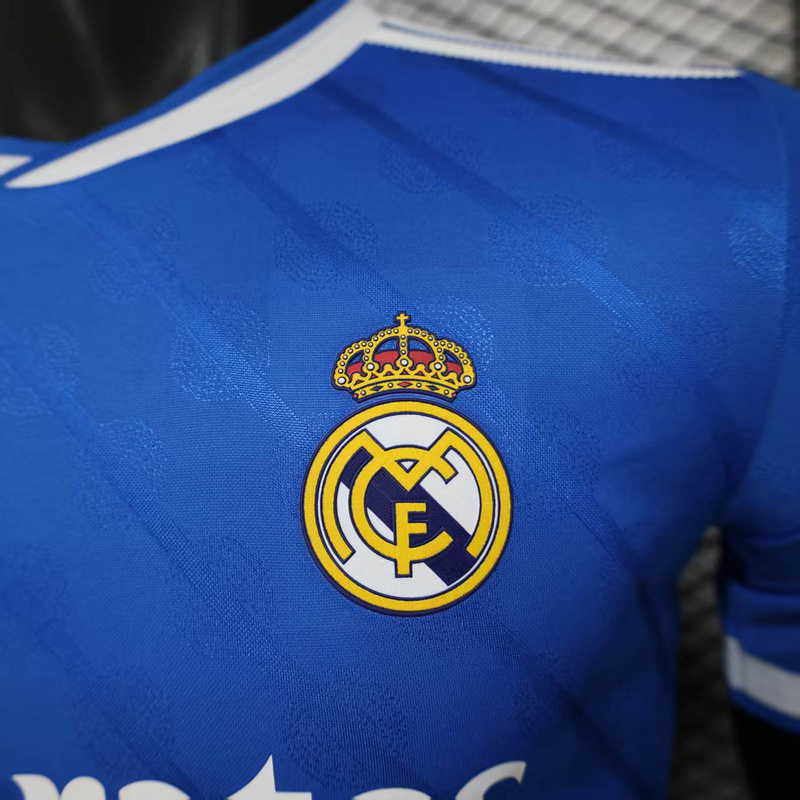 Real Madrid Tercer Kit 25/26 - Imagen 3