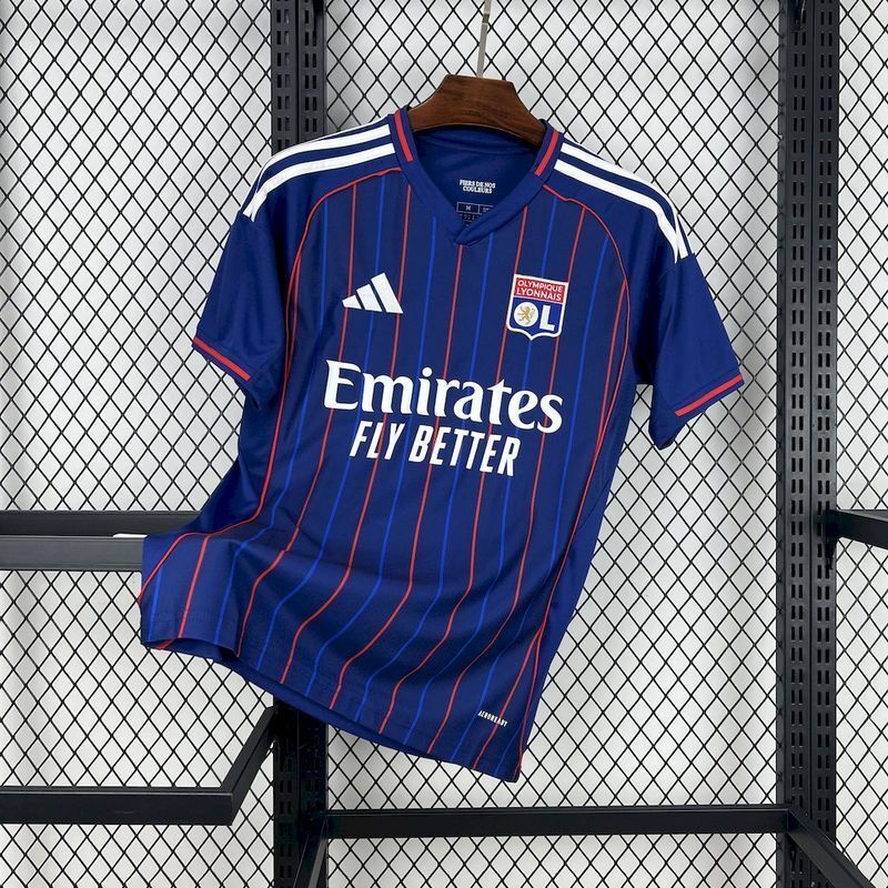Olympique Lyon 25_26 - Visita - Fan